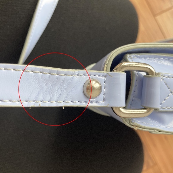 Lavender Garden Party Crossbody bag by Heys - Picture 6 of 9